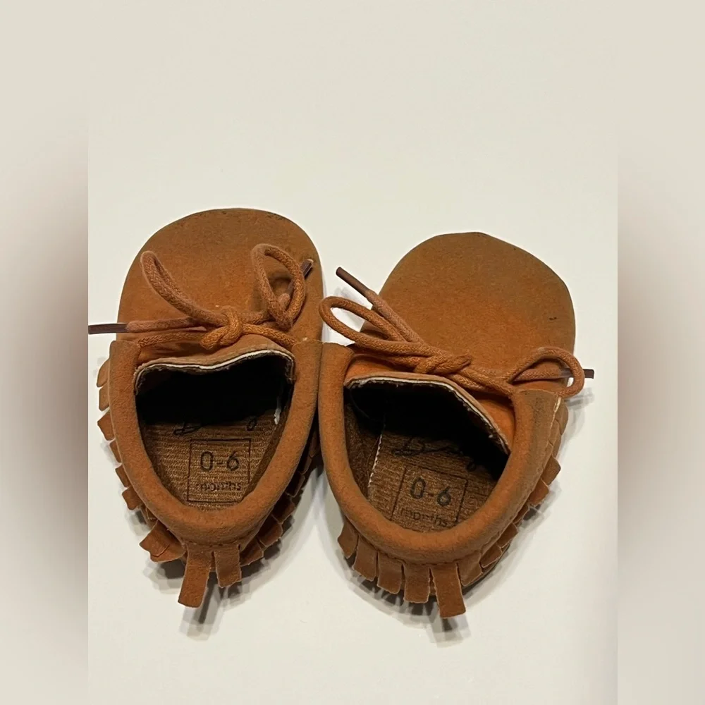 Baby Rust Suede Moccasin Shoes size 0-6